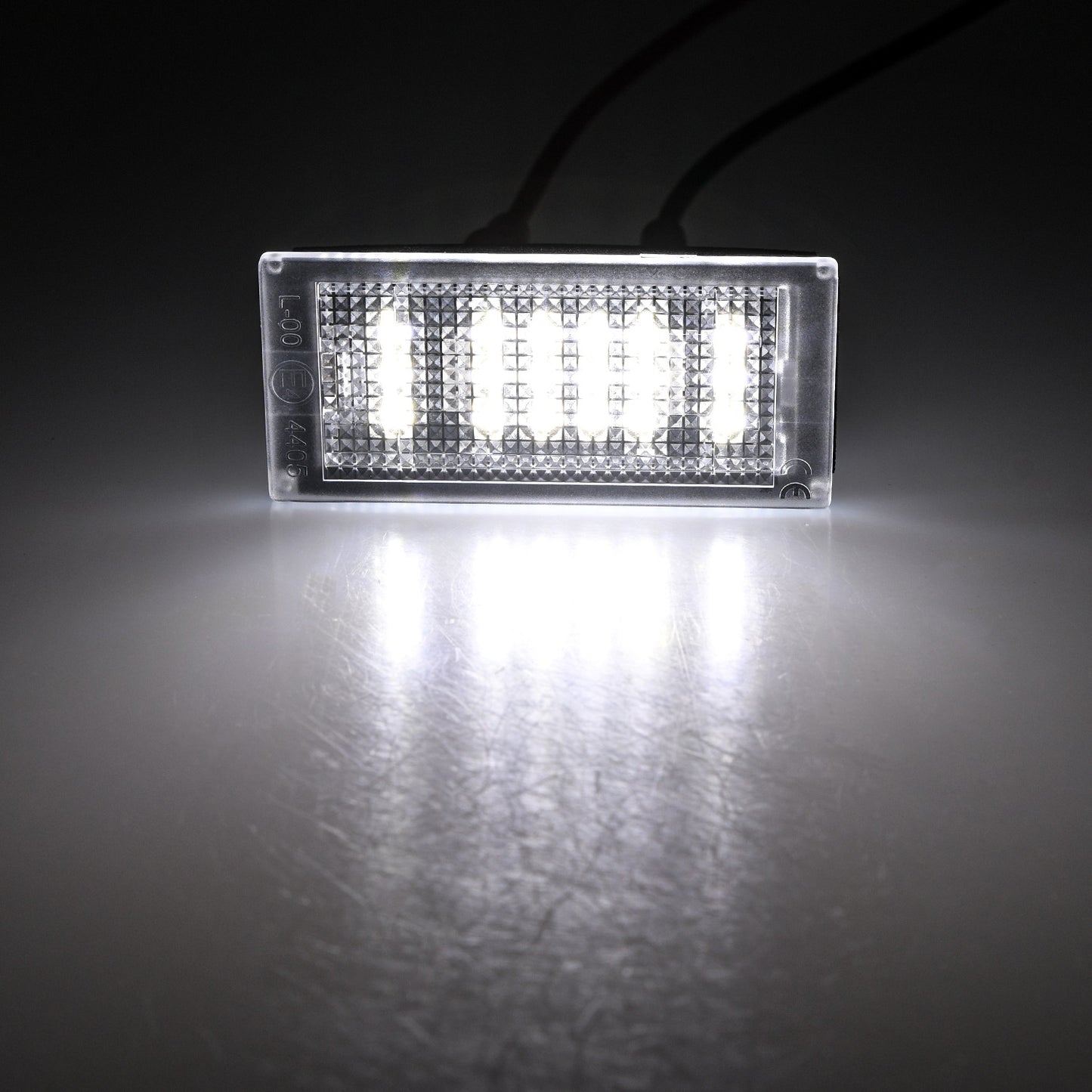 BRANDT AUTOMOTIVE Kennzeichenleuchten LED kompatibel mit Bmw 3er E46 BJ 1998-2007 Cabrio Compact Coupe Limousine Touring (auch M3) Kennzeichenbeleuchtung