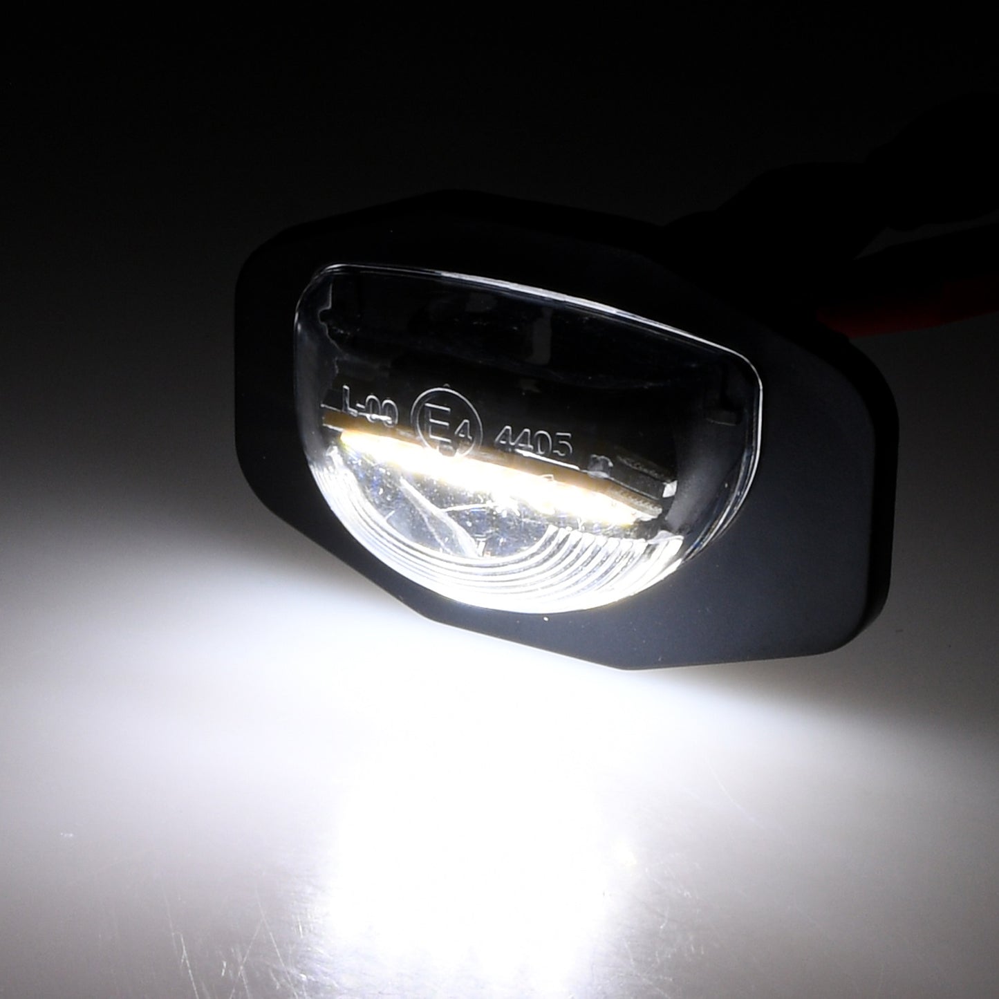 BRANDT AUTOMOTIVE Kennzeichenleuchten LED kompatibel mit Toyota C-HR I 16-22 Matrix II Prius II III 04-15 Plug-in I 12-15 Van I 12-18 RAV4 IV XA40 13-18 Lexus CT I 11-17 IS I SportCross 02-05