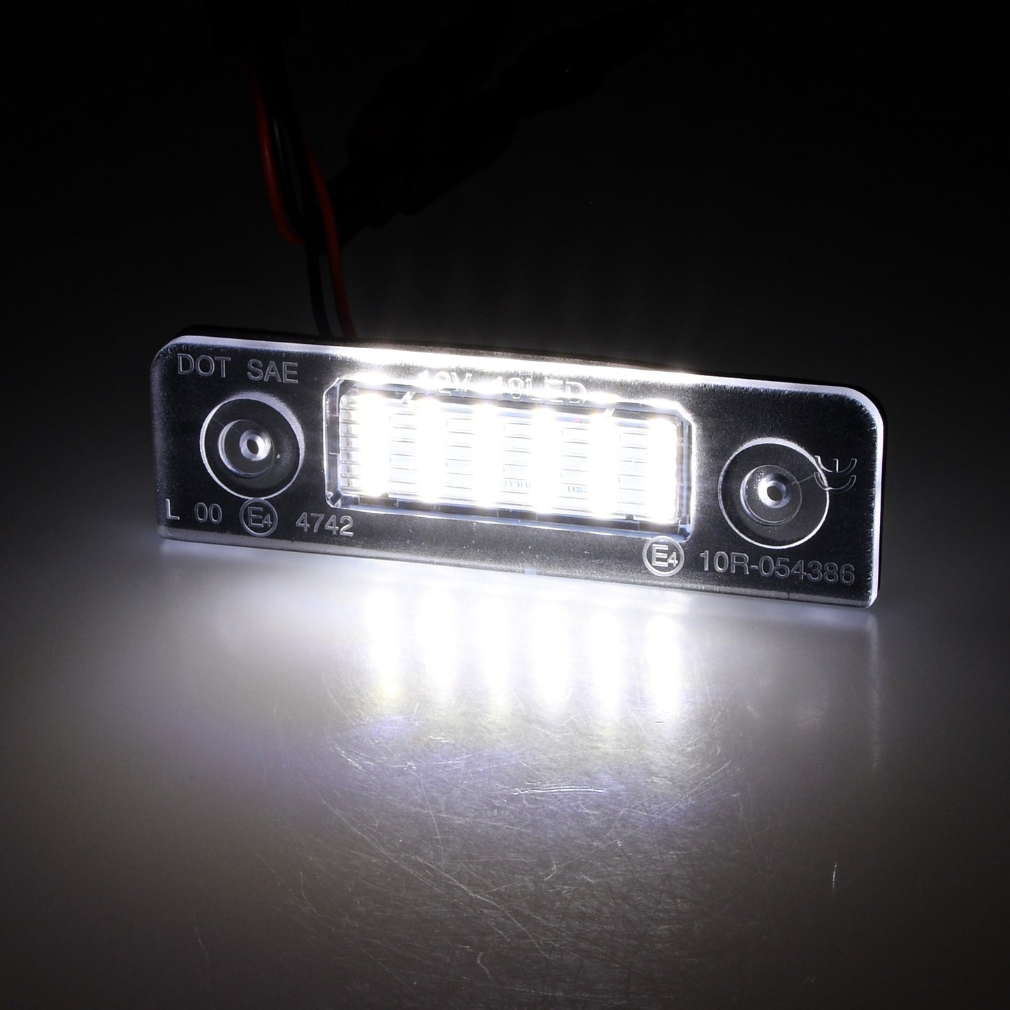 BRANDT AUTOMOTIVE Kennzeichenleuchten + Kabel LED + Widerstand kompatibel mit Skoda Octavia II 1Z 08-13 Roomster I 5J 09-15 Roomster Praktik I 5J 09-15