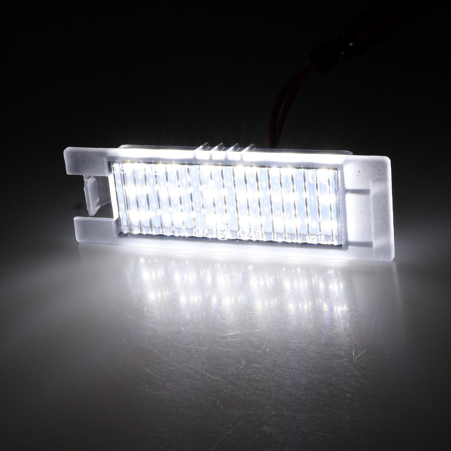 BRANDT AUTOMOTIVE Kennzeichenleuchten + Kabel LED + Widerstand kompatibel mit Chevrolet Camaro VI 14-20 Cruze Stufenh. 16-19 Malibu VIII IX 13-15 Volt I II 11-19
