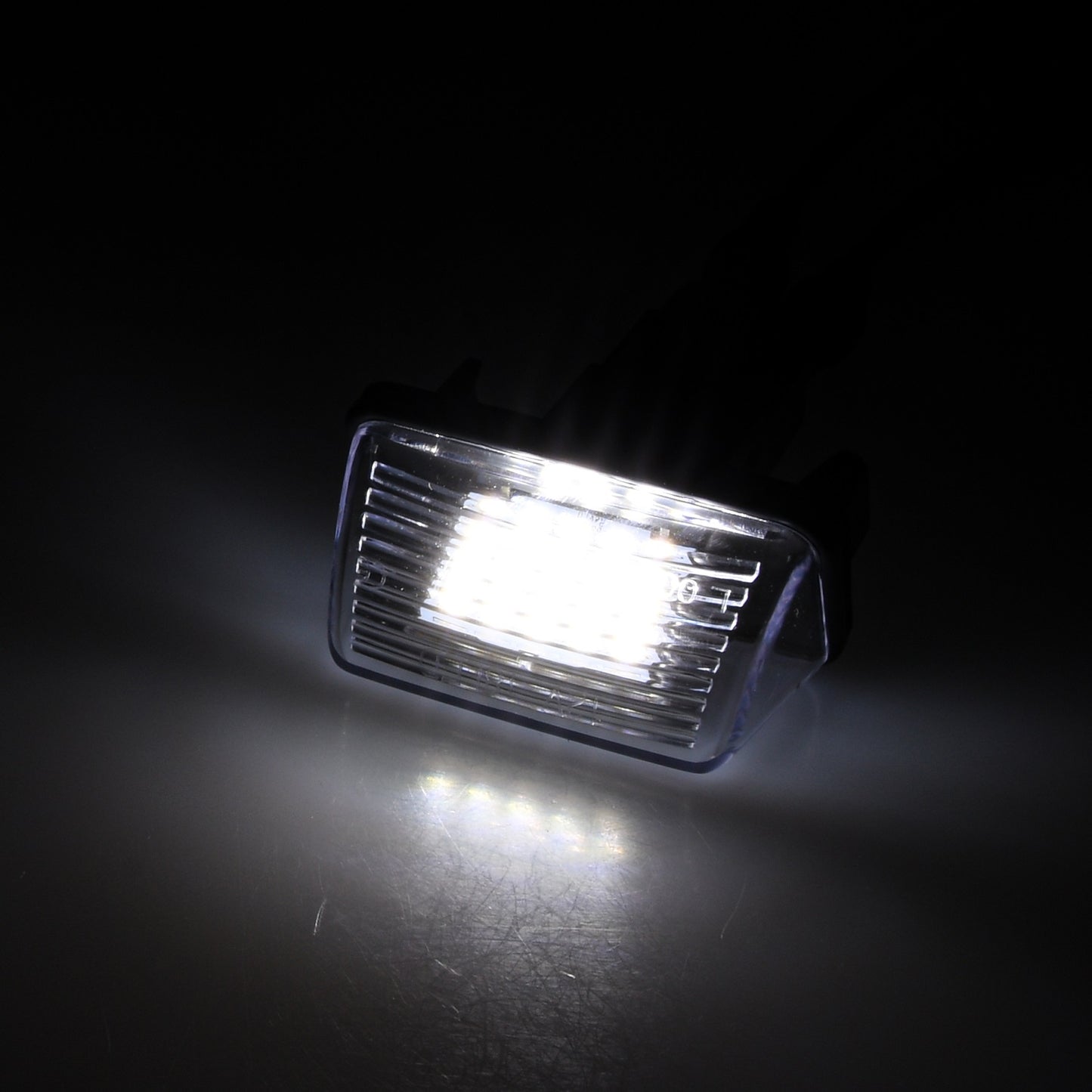 BRANDT AUTOMOTIVE Kennzeichenleuchten LED kompatibel mit Peugeot 206 98-09 207 06-13 306 94-07 307 01-08 308 07-13 406 I II 95-04 407 I 04-11 Expert III 16-25 Partner I II III 96-25