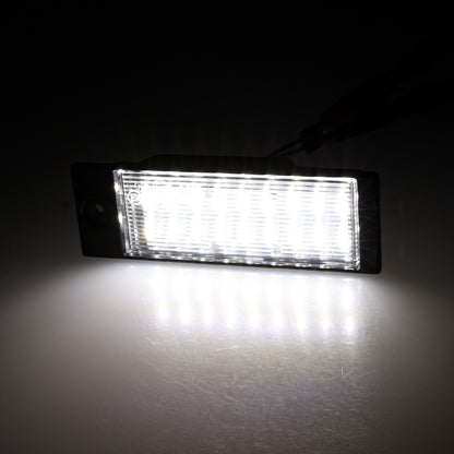 BRANDT AUTOMOTIVE Kennzeichenleuchten + Kabel LED kompatibel mit Hyundai iX 35 I LM 13-15 Tucson II III 13-18 Kia Cee’d SW CD 12-16 Forte III 19-21 Niro EV AB23