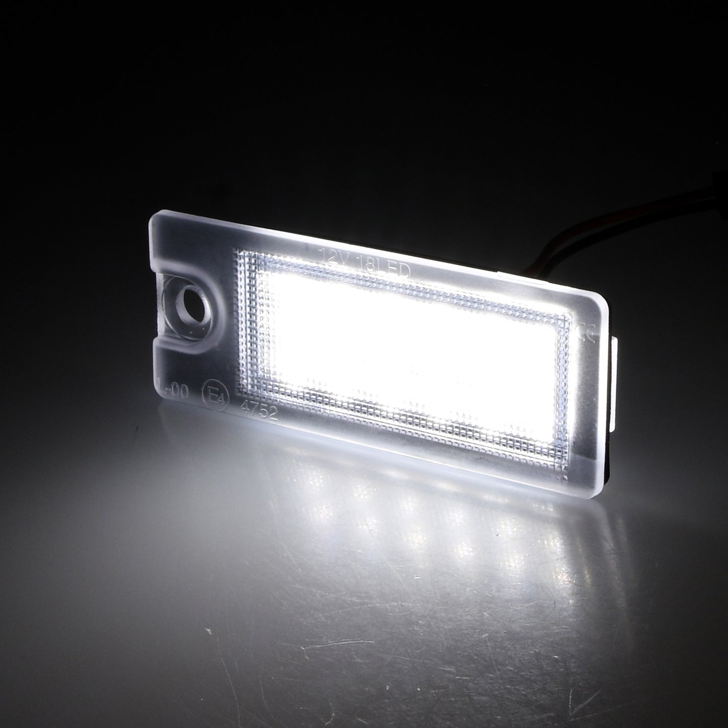 BRANDT AUTOMOTIVE Kennzeichenleuchten LED kompatibel mit Volvo S60 I P2 01-09 S80 I P2 99-06 V70 II P2 00-07 XC70 II P2 01-07 XC90 I P2 03-14