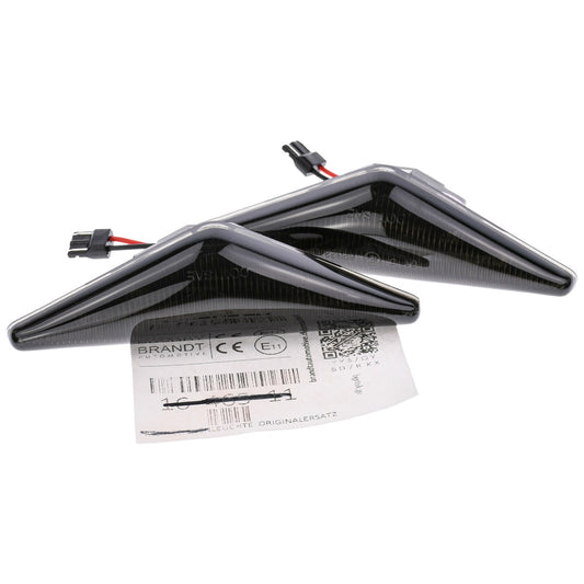 BRANDT Seitenblinker Set LED Kotflügel Blinker + Kabel Schwarz passend für Focus I C170 Limousine Turnier Mondeo III B5Y B4Y BWY 98-05 Fließheck Blinkleuchten